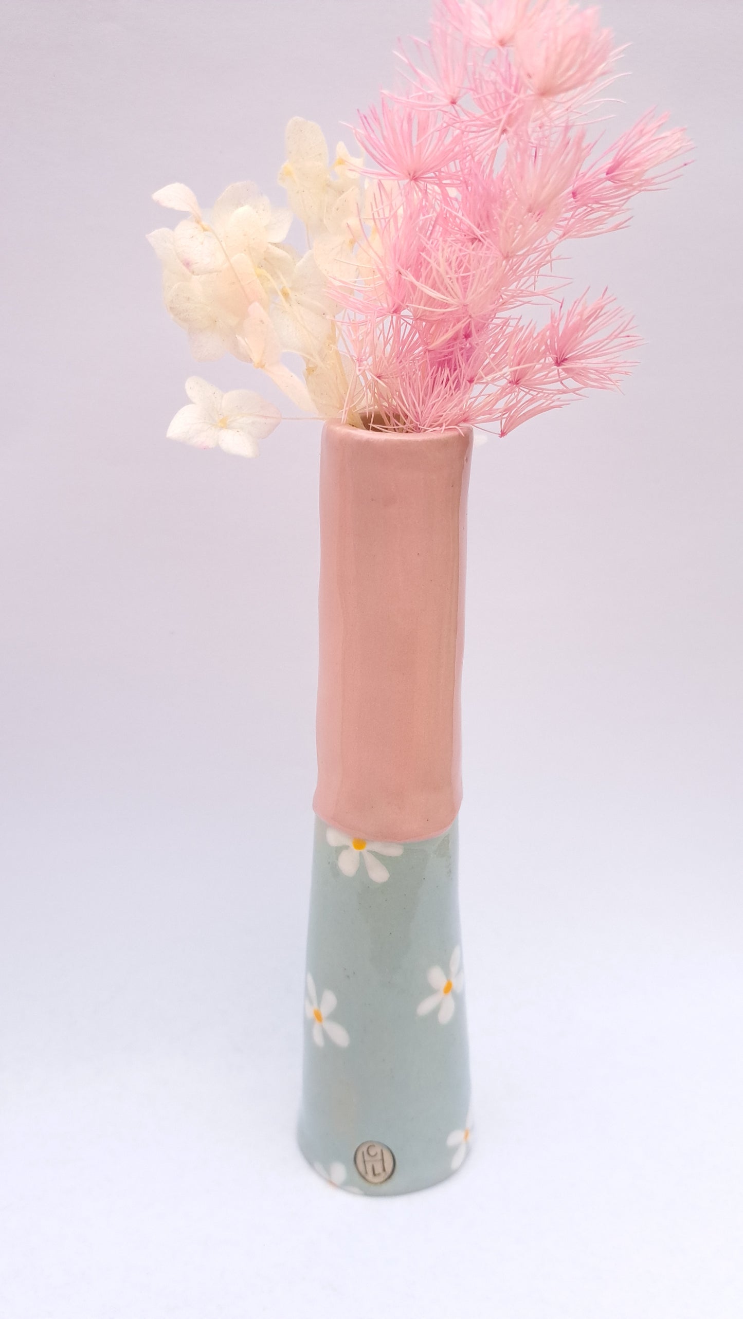 Daisy Tall Bud Vase