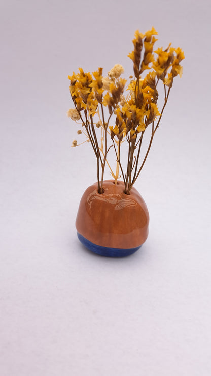 Emily Spud Vase