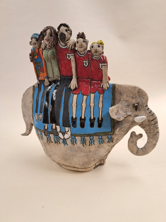 Full Day Personalised Family on an Animal Sculpture (9th Aug)